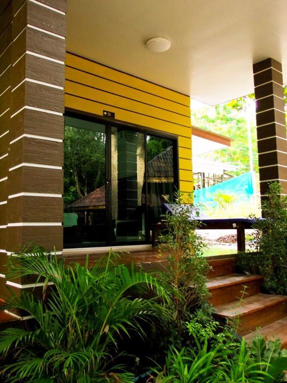 Lipe Sunset Forest Resort Bilik gambar