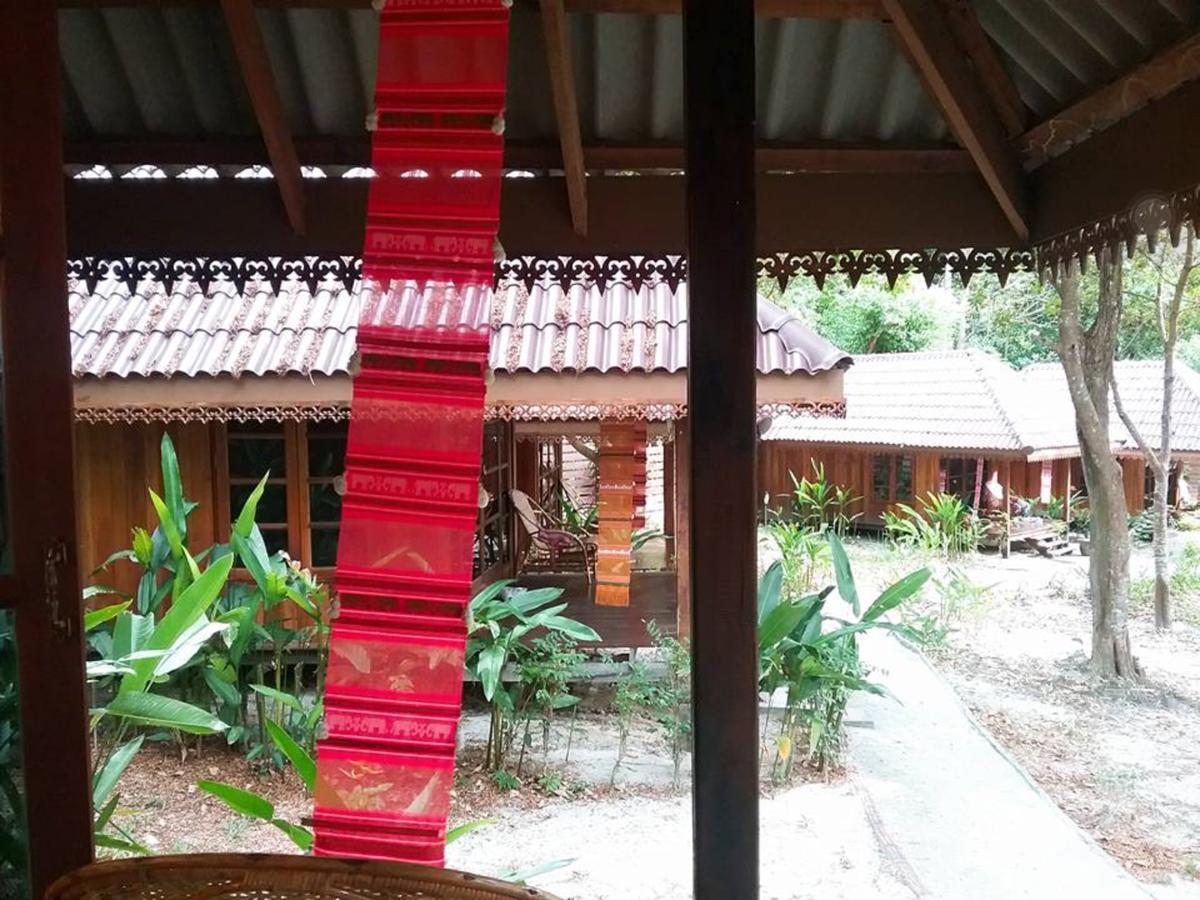 Lipe Sunset Forest Resort Luaran gambar