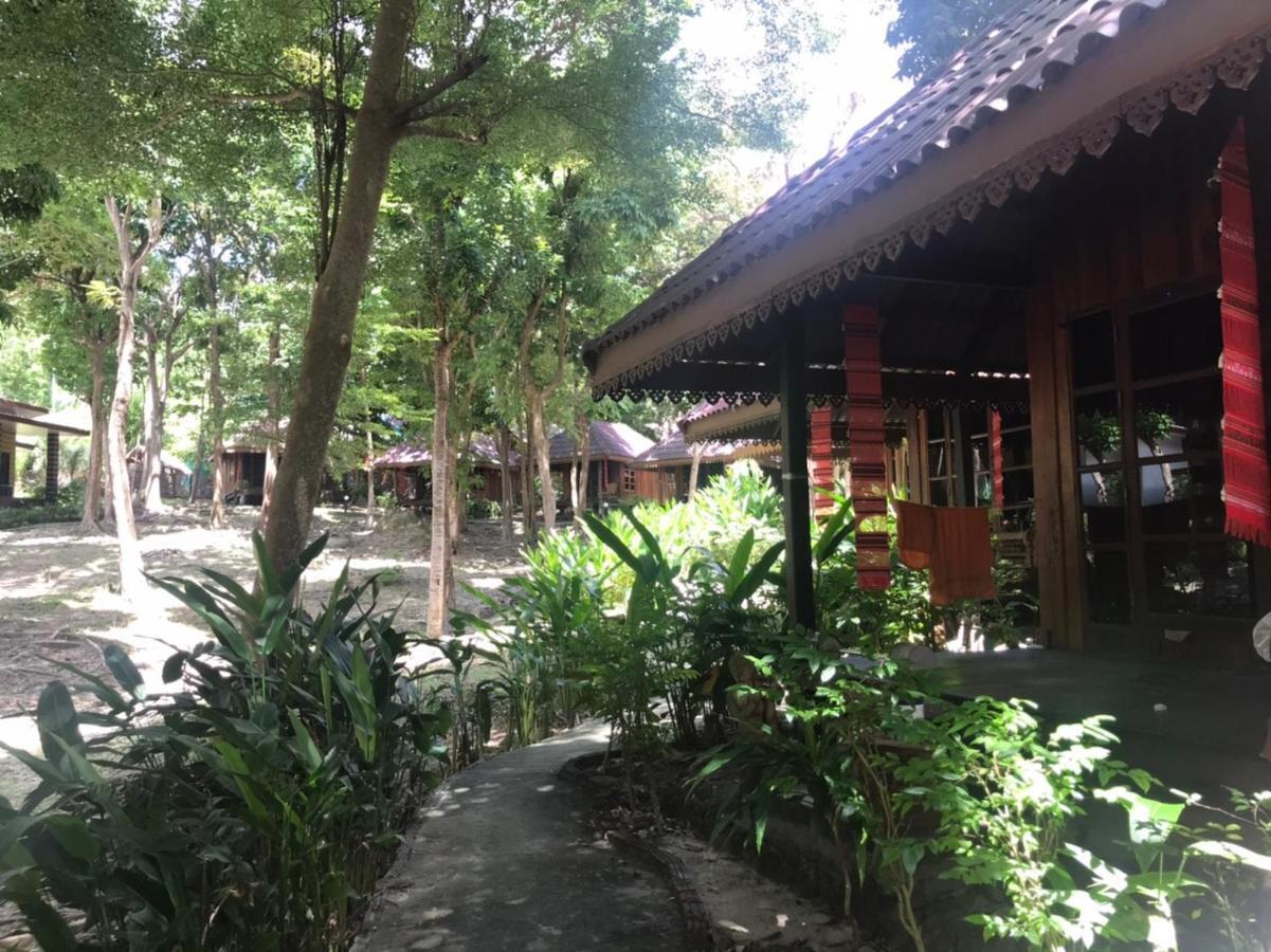 Lipe Sunset Forest Resort Luaran gambar