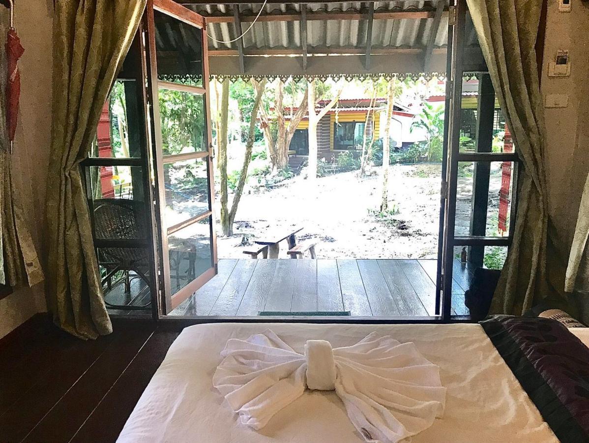 Lipe Sunset Forest Resort Luaran gambar